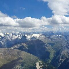 Flugwegposition um 14:37:38: Aufgenommen in der Nähe von Engiadina Bassa/Val Müstair District, Schweiz in 3813 Meter